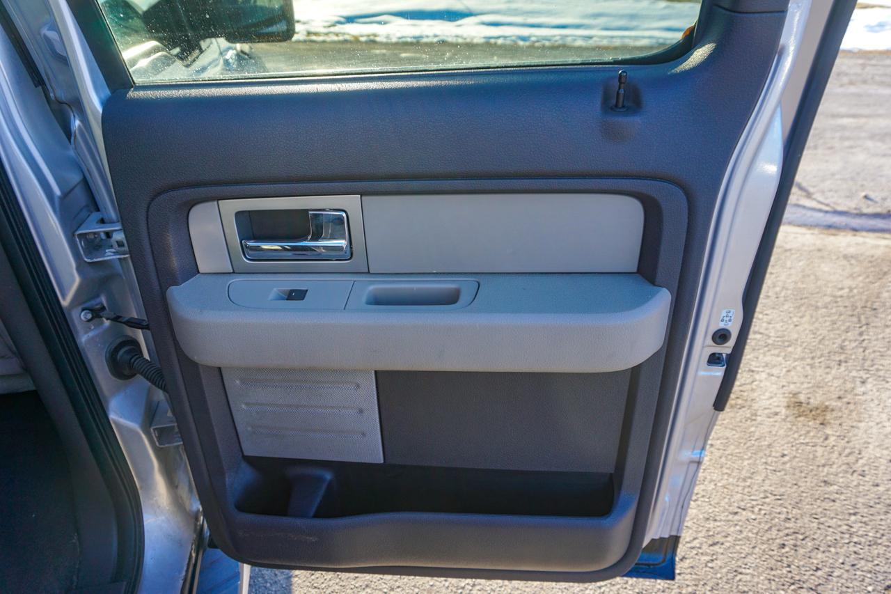 Ford F-150 4WD SuperCrew 145" XLT 2010