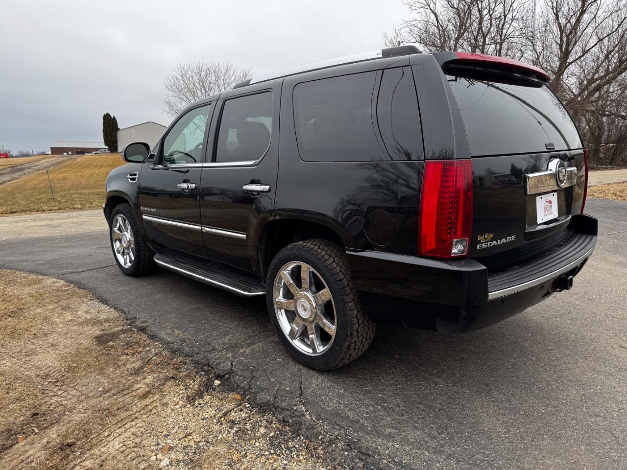 Cadillac Escalade AWD 4dr 2007