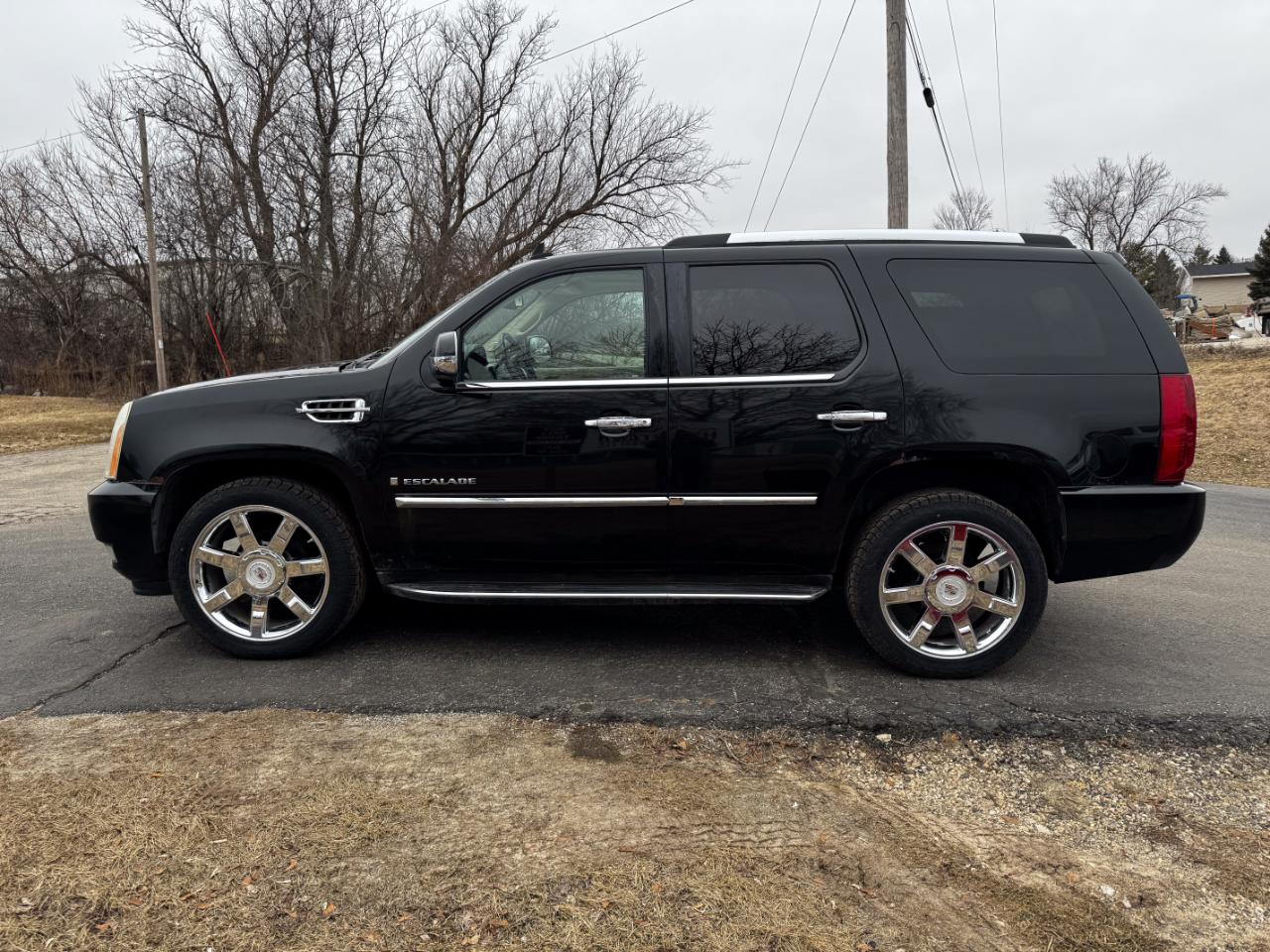 Cadillac Escalade AWD 4dr 2007