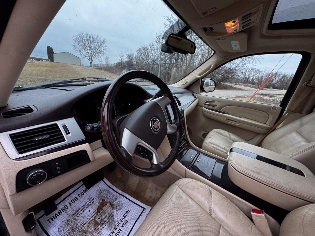 Cadillac Escalade AWD 4dr 2007