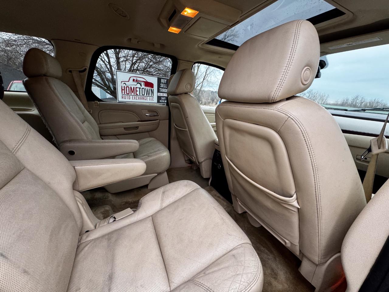 Cadillac Escalade AWD 4dr 2007