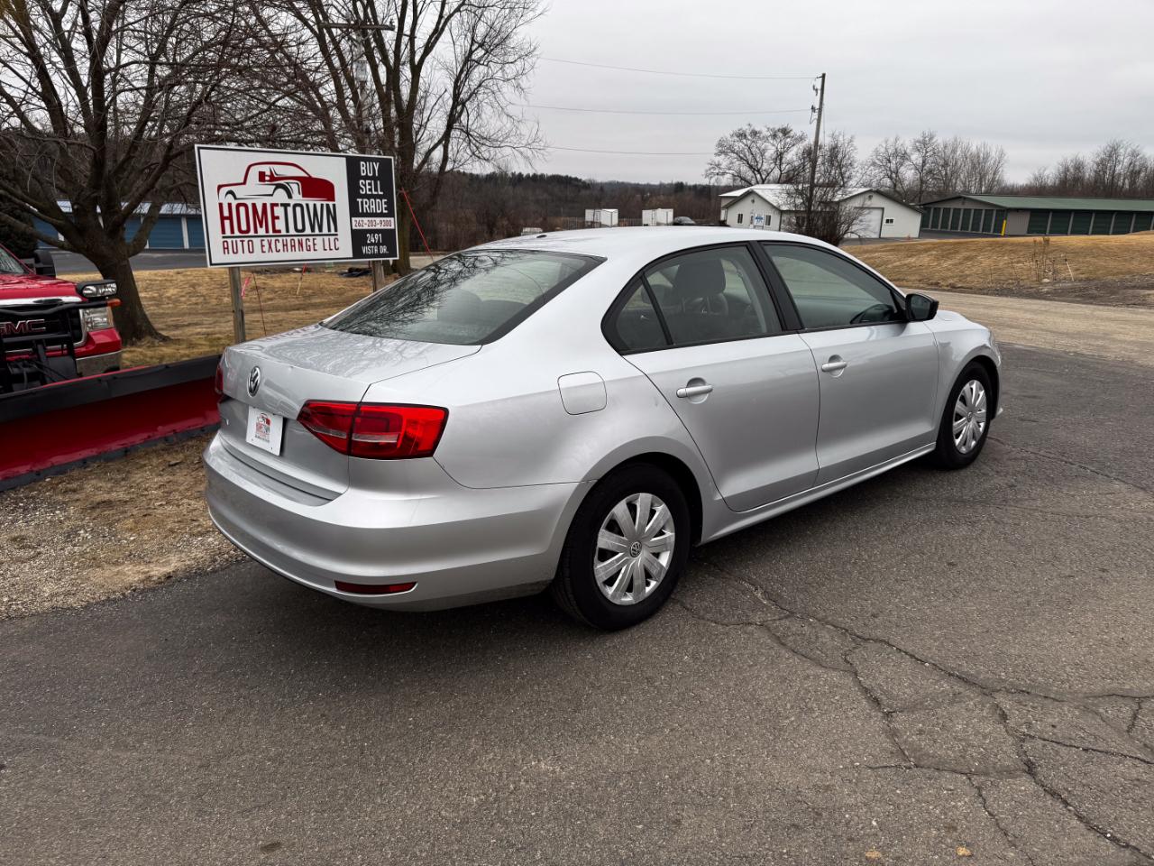 Volkswagen Jetta Sedan 4dr Auto 2.0L S 2015