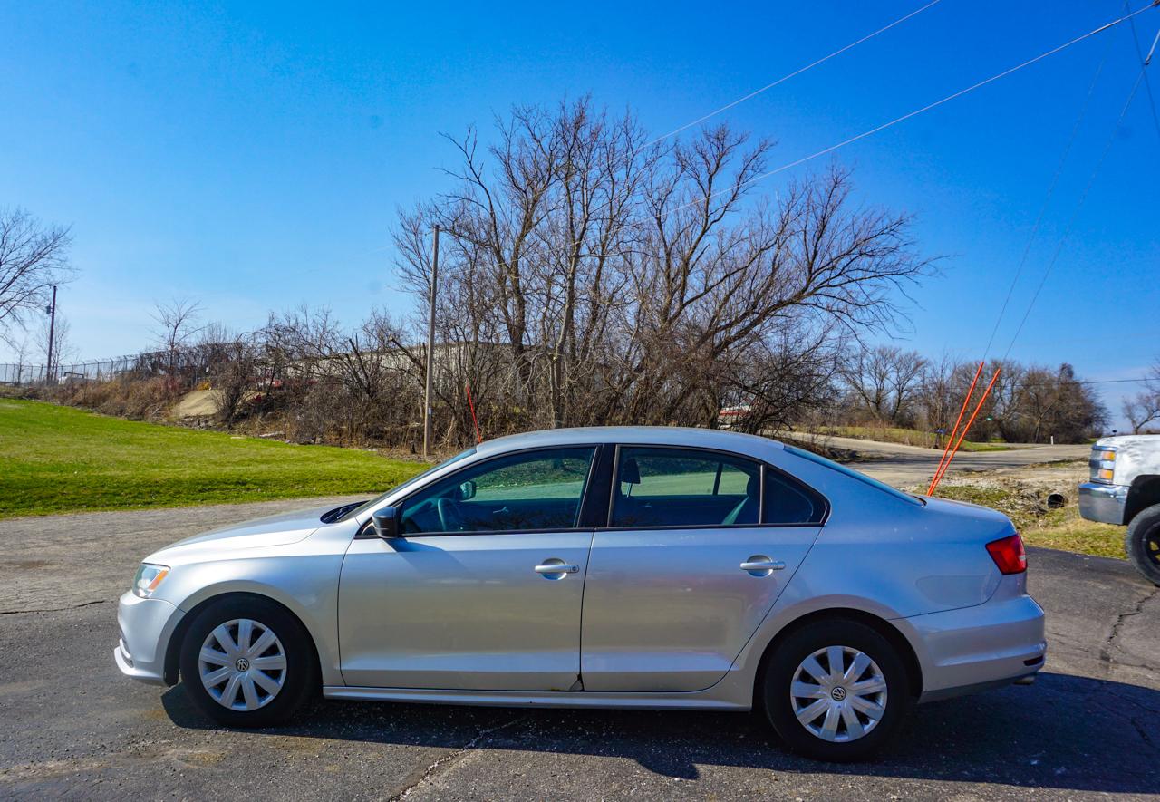 Volkswagen Jetta Sedan 4dr Auto 2.0L S 2015