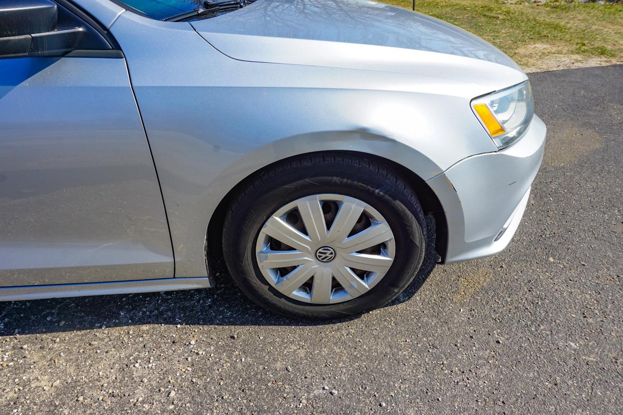 Volkswagen Jetta Sedan 4dr Auto 2.0L S 2015