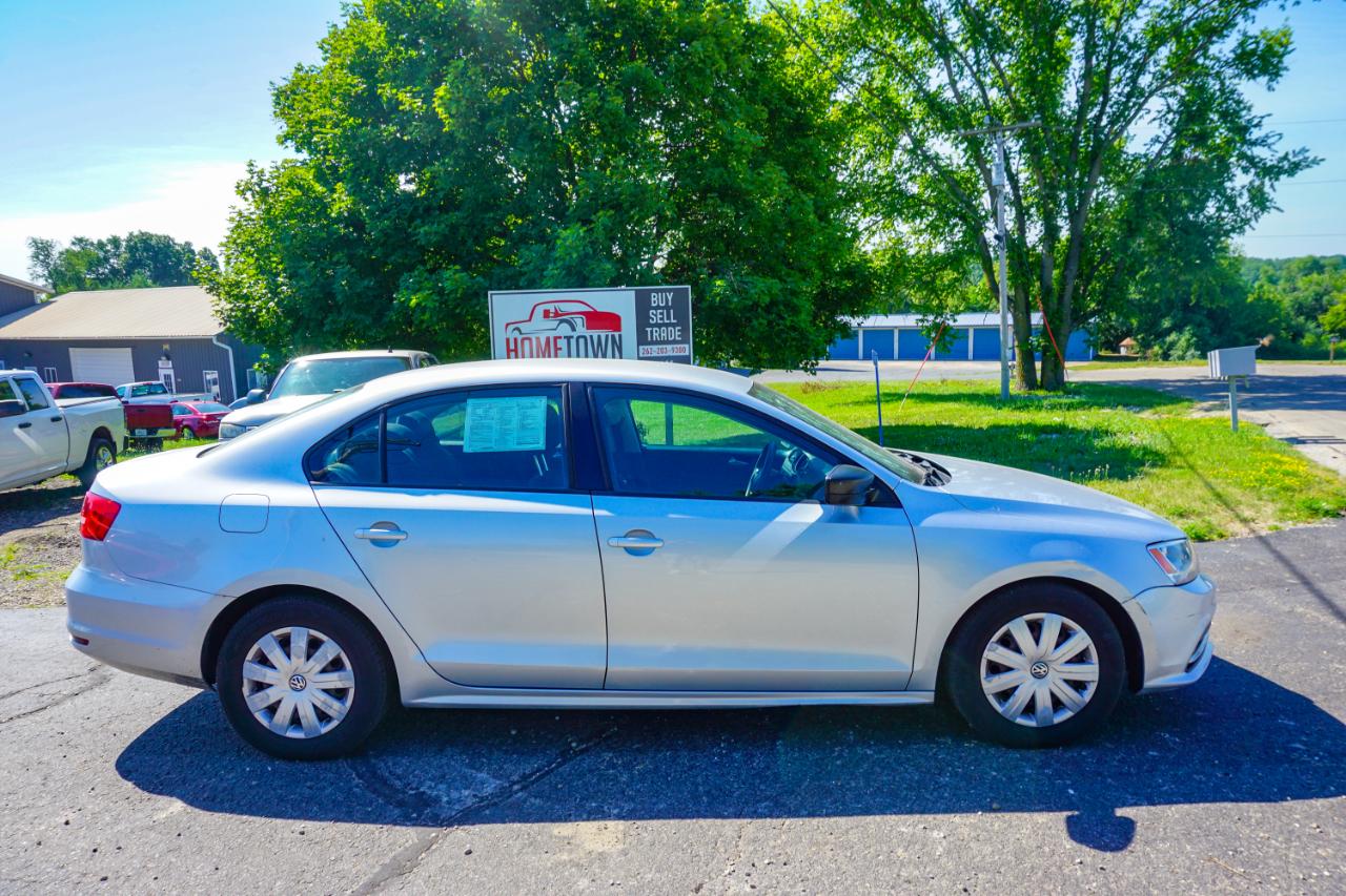 Volkswagen Jetta Sedan 4dr Auto 2.0L S 2015