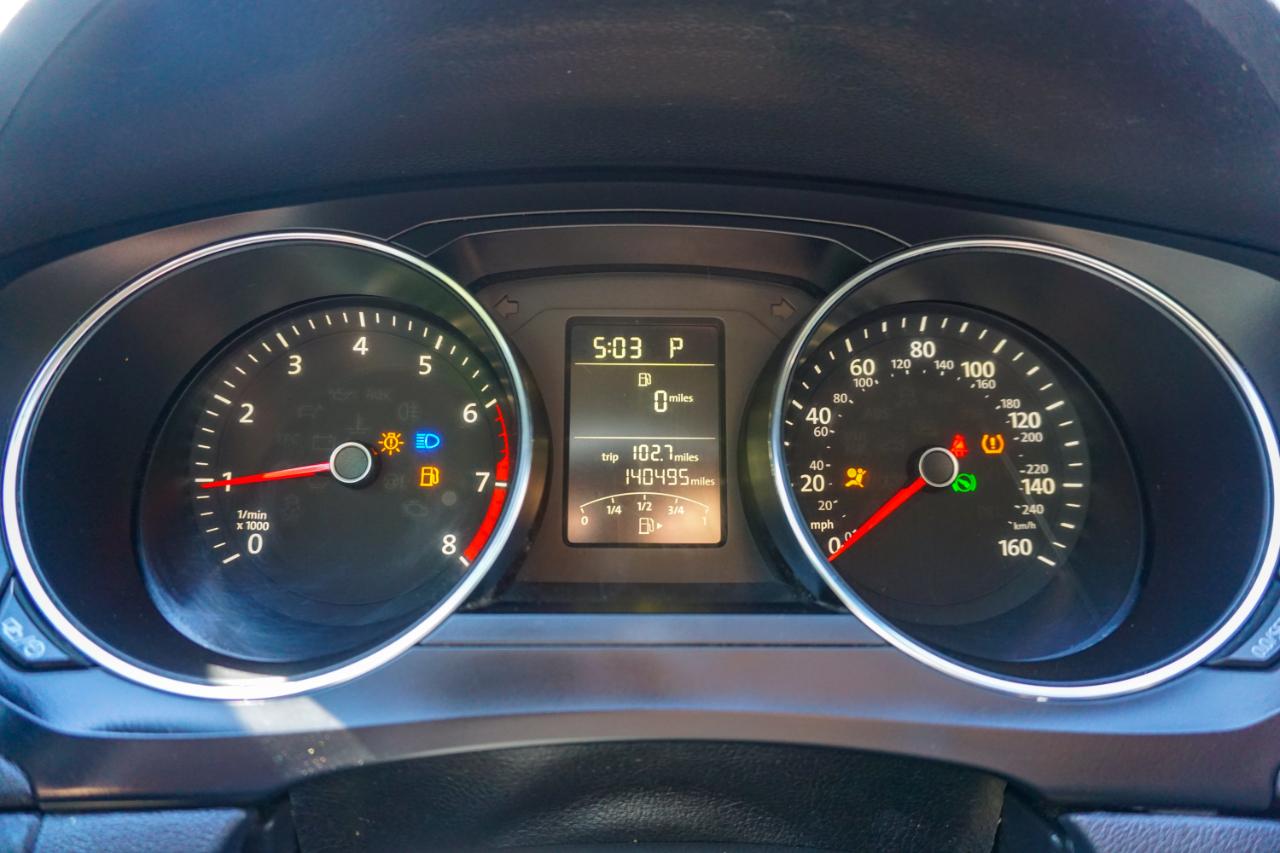 Volkswagen Jetta Sedan 4dr Auto 2.0L S 2015