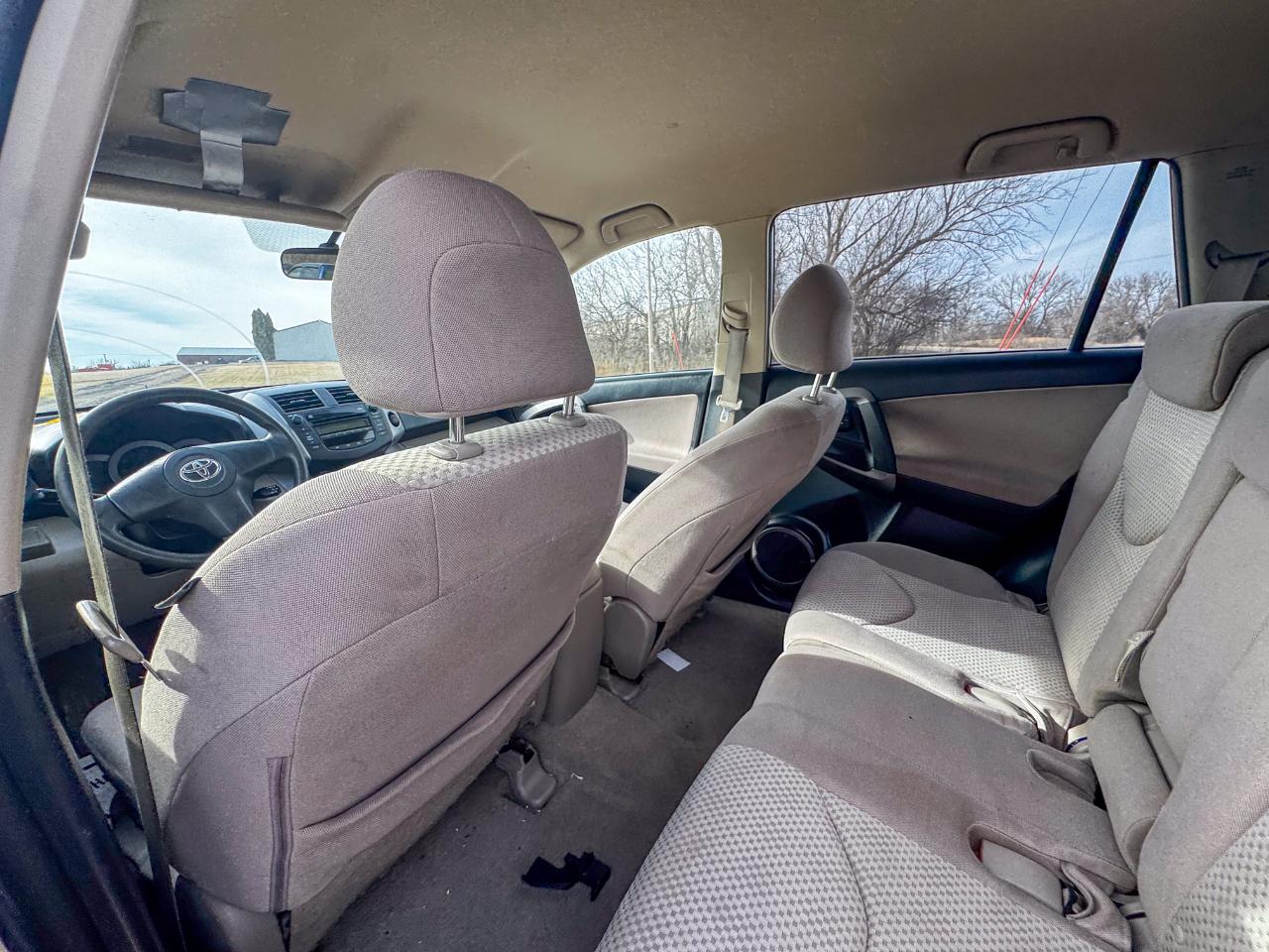 Toyota RAV4 4WD 4dr V6 (Natl) 2007