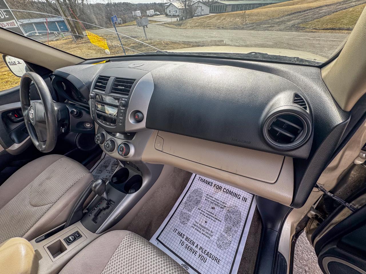 Toyota RAV4 4WD 4dr V6 (Natl) 2007