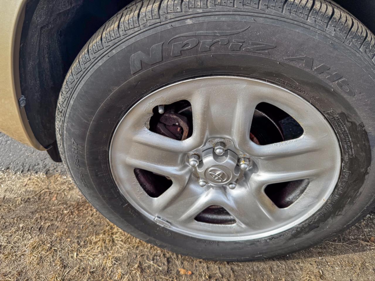 Toyota RAV4 4WD 4dr V6 (Natl) 2007