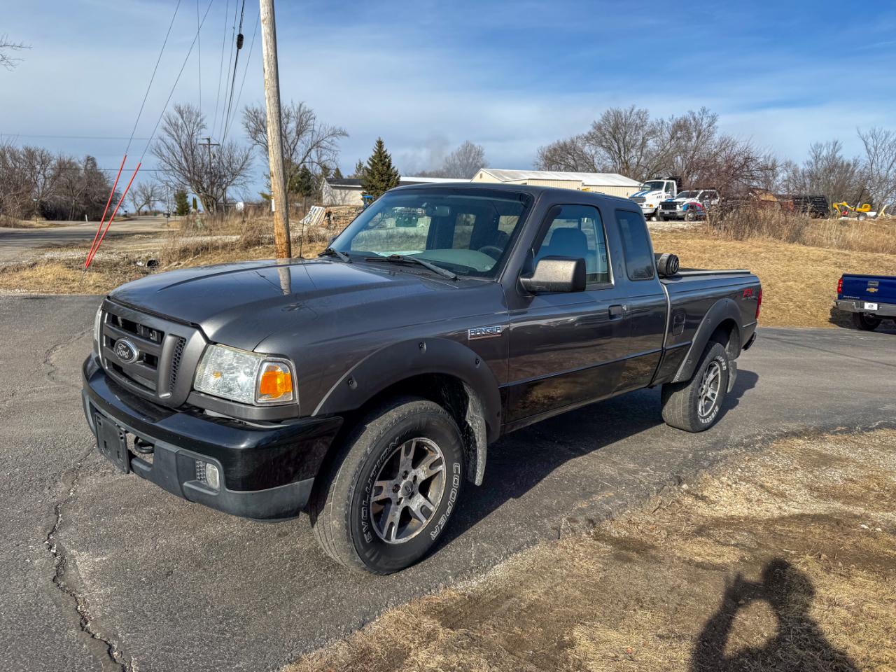 Ford Ranger 2dr Supercab 126" WB FX4 Off-Rd 4WD 2006