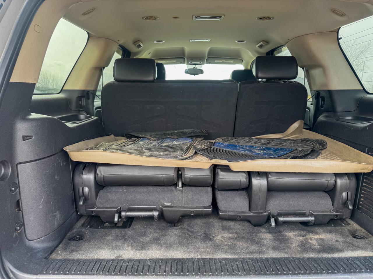 Chevrolet Tahoe 4WD 4dr 1500 LT w/2LT 2009