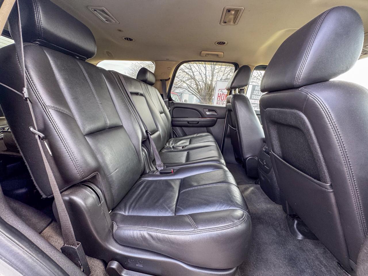 Chevrolet Tahoe 4WD 4dr 1500 LT w/2LT 2009