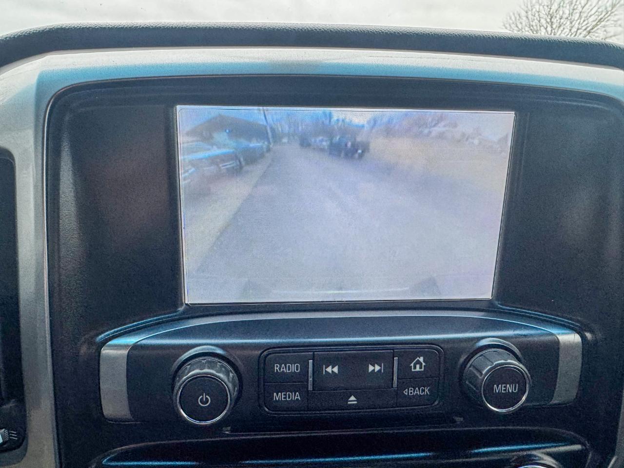 Chevrolet Silverado 1500 4WD Crew Cab 143.5" LT w/1LT 2015