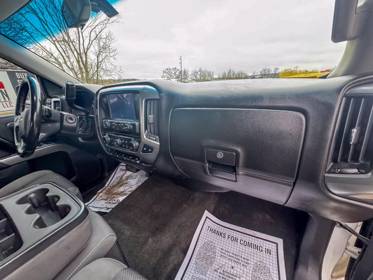 Chevrolet Silverado 1500 4WD Crew Cab 143.5" LT w/1LT 2015