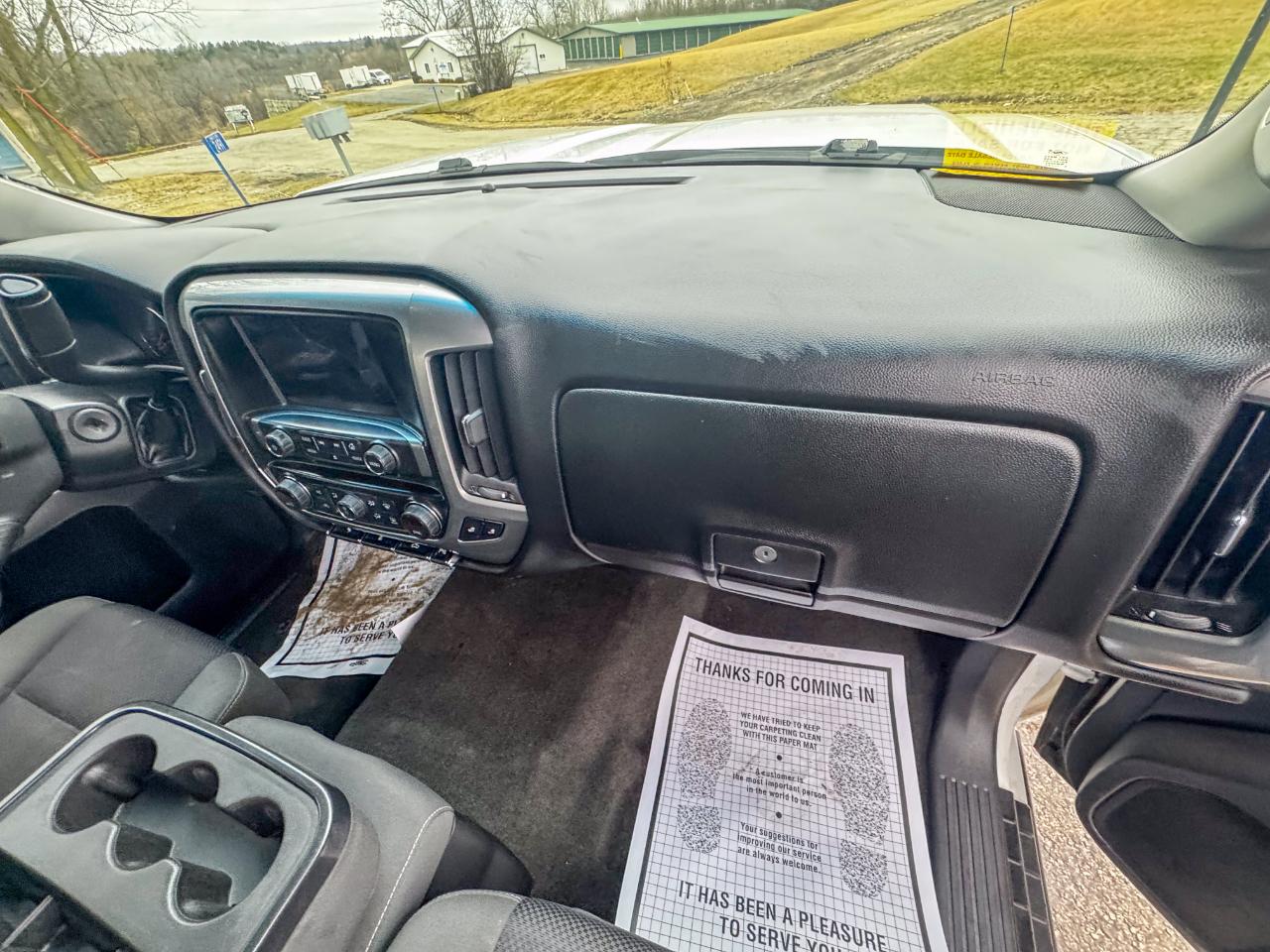 Chevrolet Silverado 1500 4WD Crew Cab 143.5" LT w/1LT 2015
