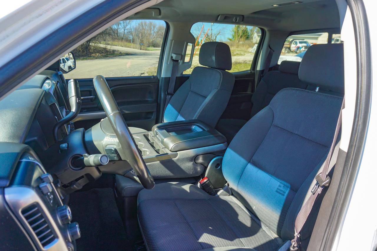 Chevrolet Silverado 1500 4WD Crew Cab 143.5" LT w/1LT 2015