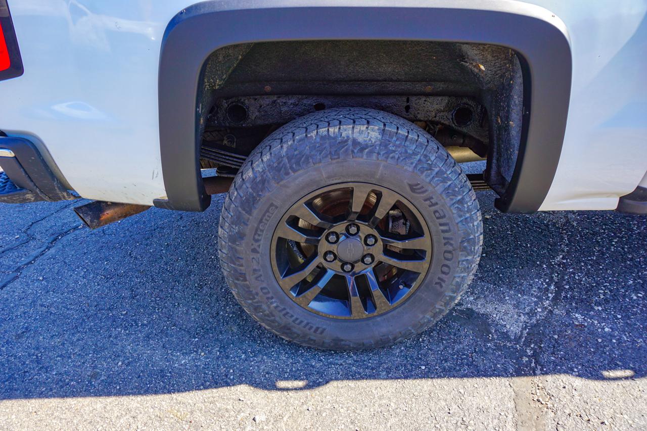 Chevrolet Silverado 1500 4WD Crew Cab 143.5" LT w/1LT 2015