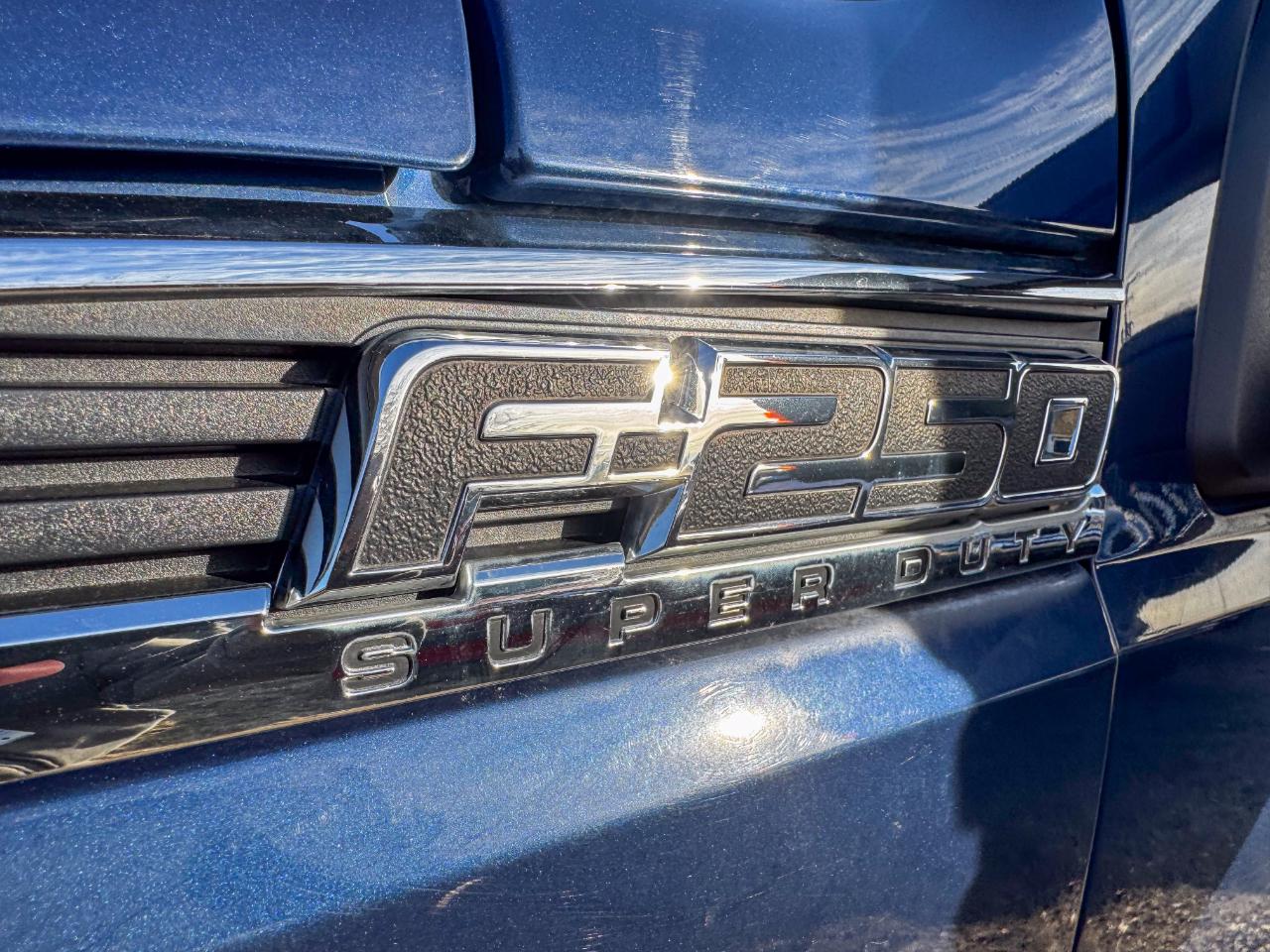 Ford Super Duty F-250 SRW 4WD Crew Cab 156" King Ranch 2011