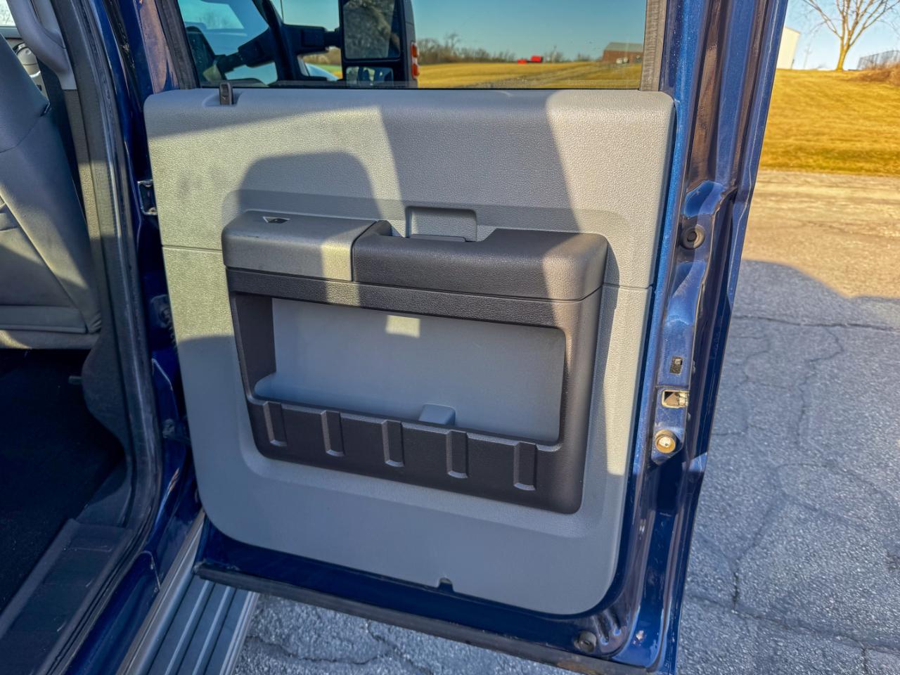 Ford Super Duty F-250 SRW 4WD Crew Cab 156" King Ranch 2011