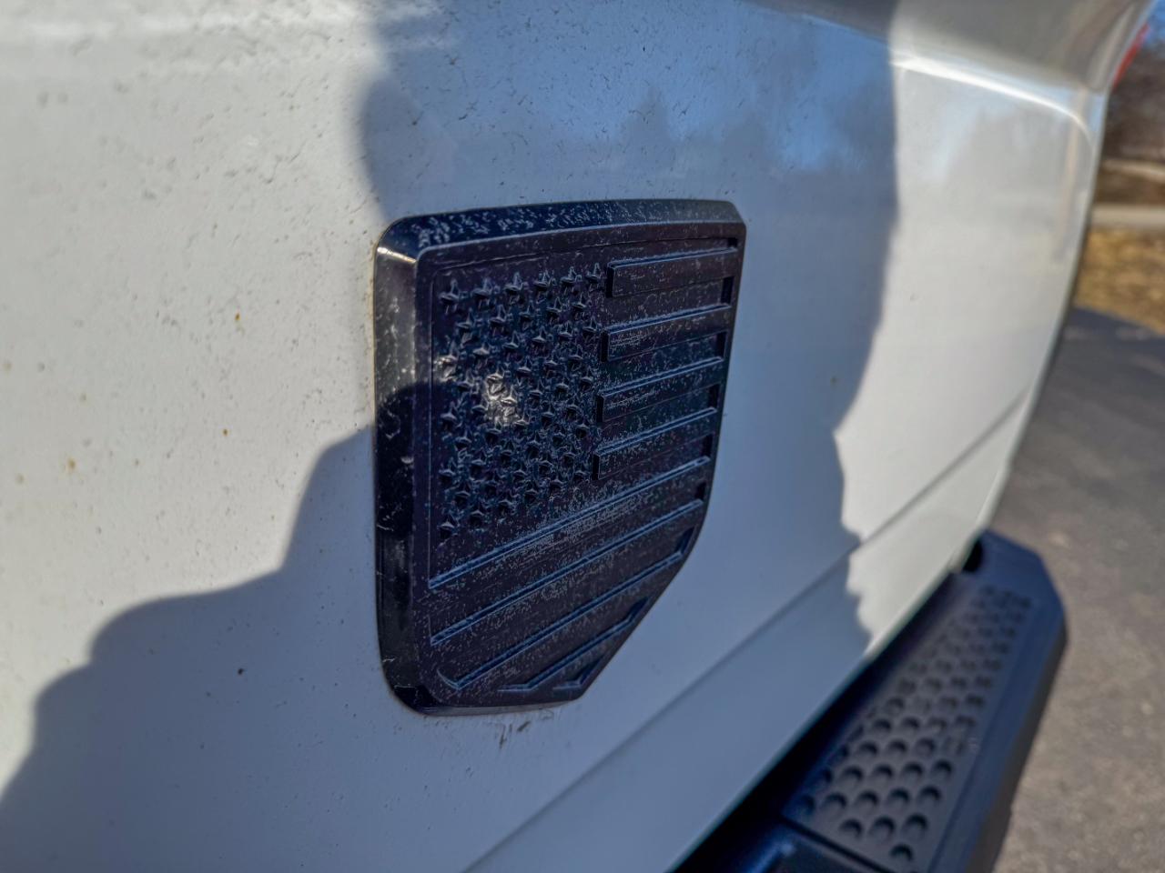 RAM 1500 Express 4x4 Quad Cab 6'4" Box 2018