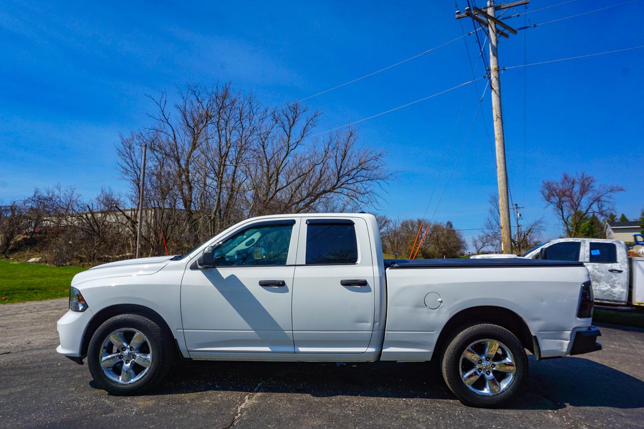 RAM 1500 Express 4x4 Quad Cab 6'4" Box 2018