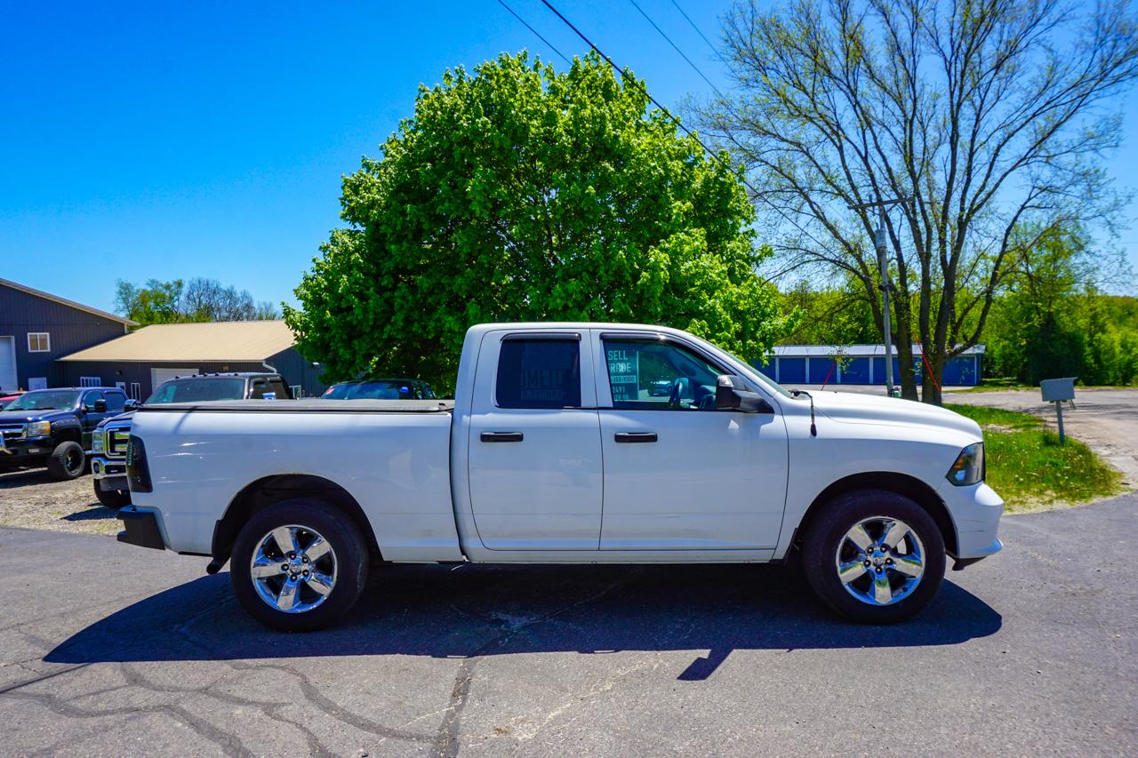 RAM 1500 Express 4x4 Quad Cab 6'4" Box 2018