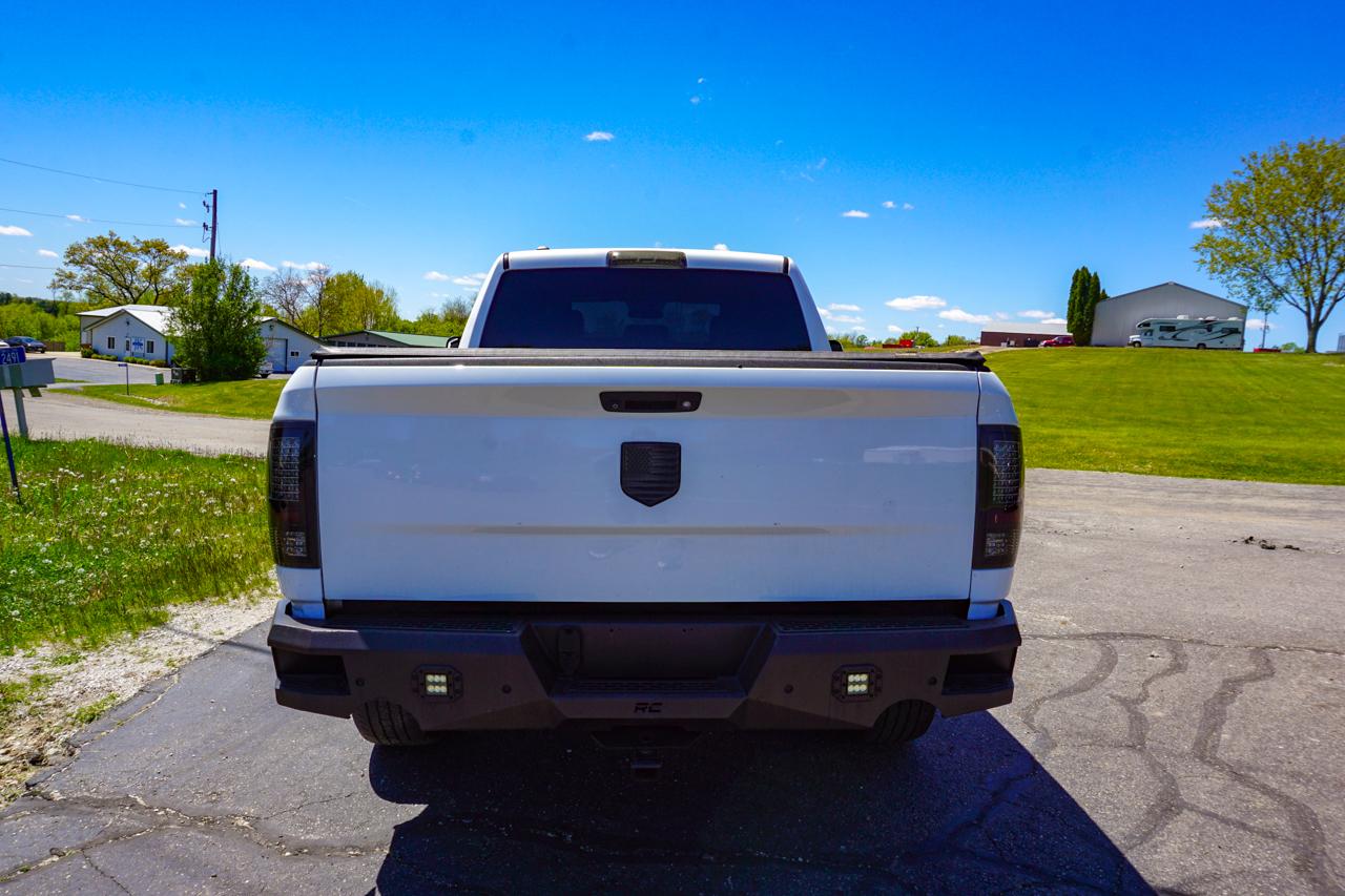 RAM 1500 Express 4x4 Quad Cab 6'4" Box 2018
