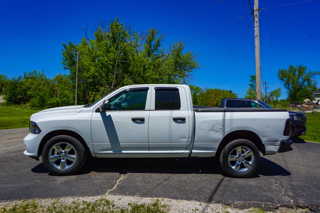 RAM 1500 Express 4x4 Quad Cab 6'4" Box 2018