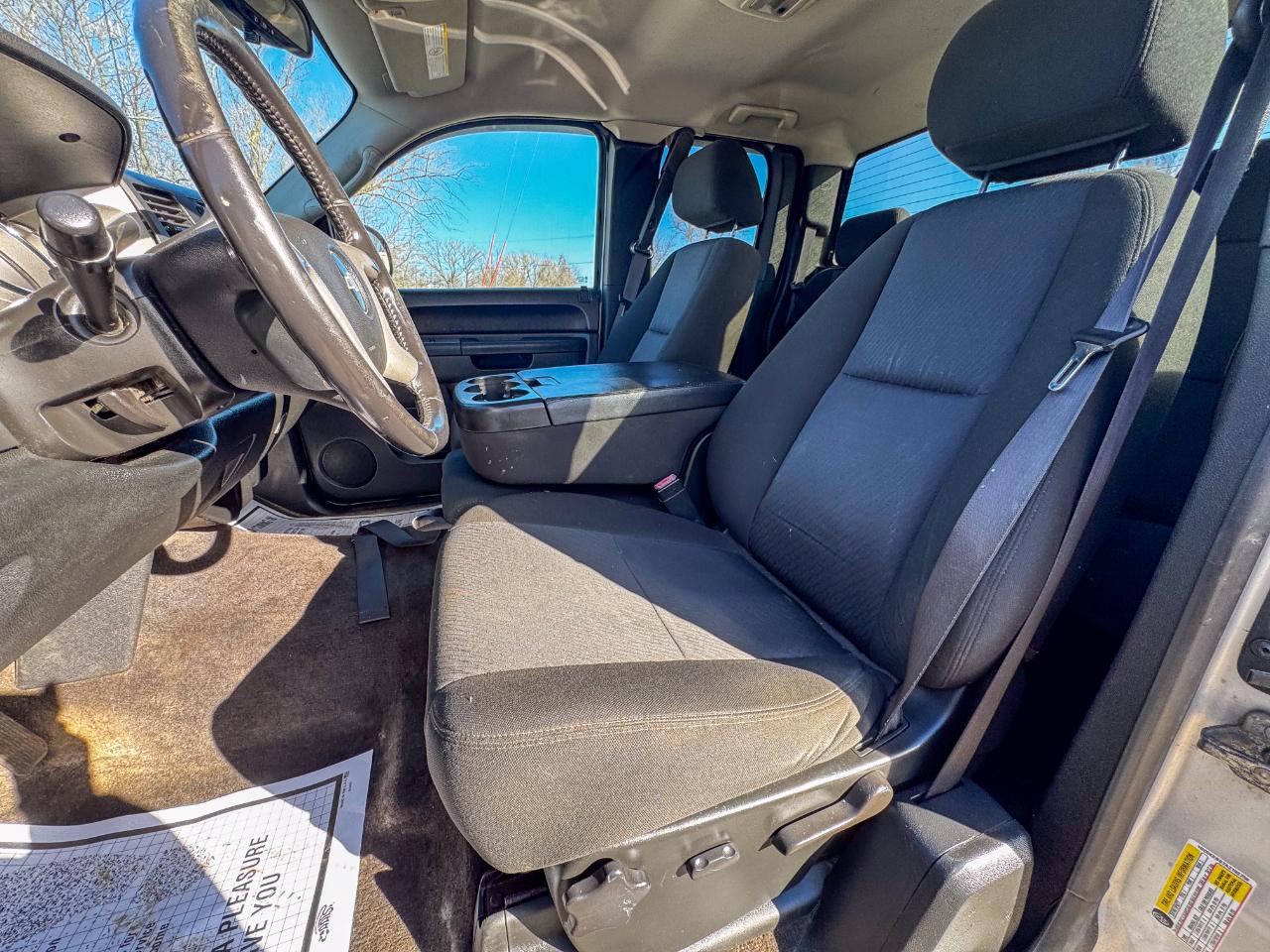 Chevrolet Silverado 2500HD 4WD Ext Cab 143.5" LT 2010