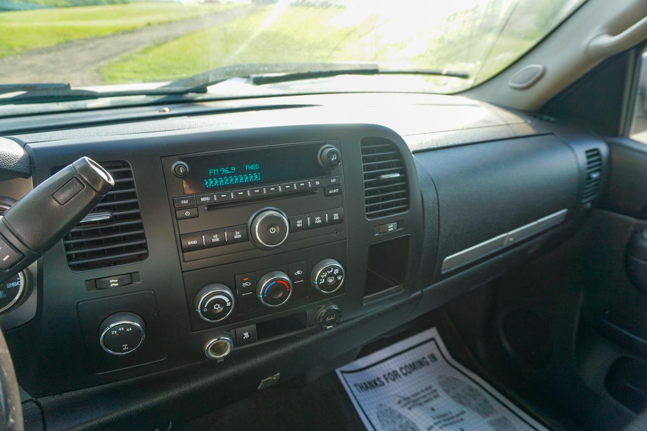Chevrolet Silverado 2500HD 4WD Ext Cab 143.5" LT 2010