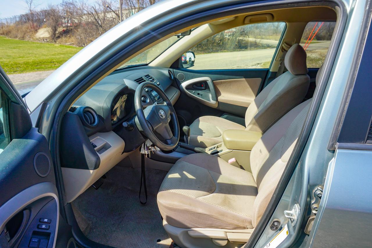 Toyota RAV4 4WD 4dr 4-cyl (Natl) 2007