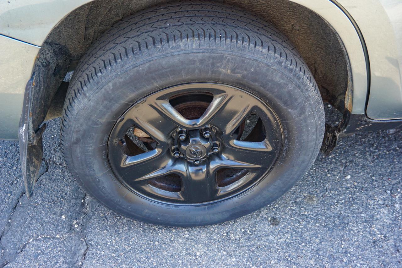 Toyota RAV4 4WD 4dr 4-cyl (Natl) 2007