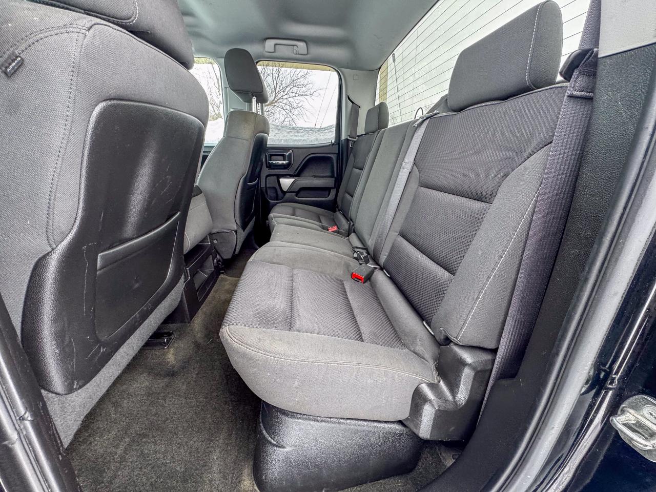 Chevrolet Silverado 1500 4WD Double Cab 143.5" LT w/1LT 2015