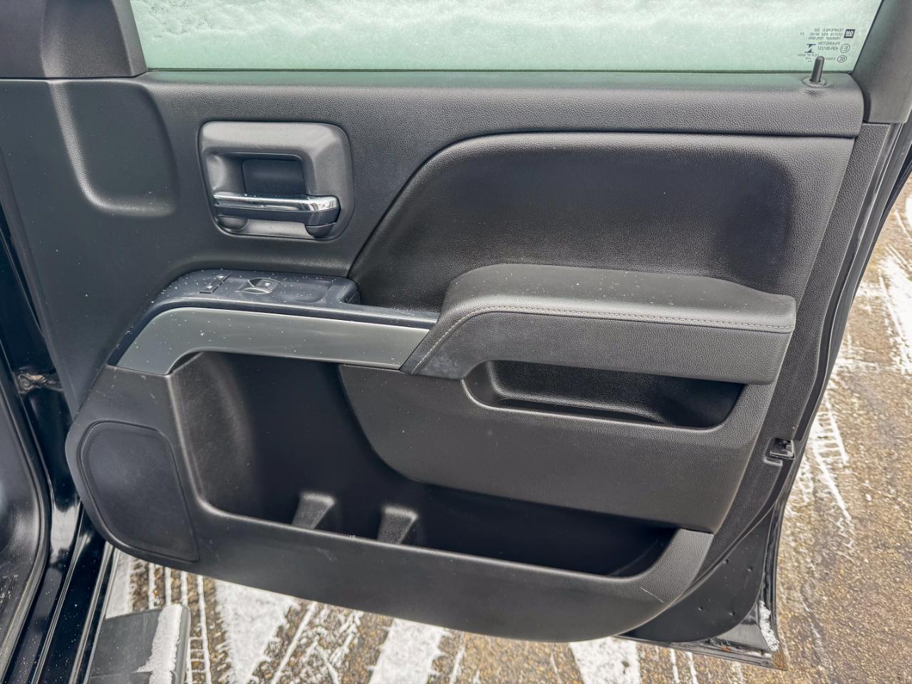 Chevrolet Silverado 1500 4WD Double Cab 143.5" LT w/1LT 2015