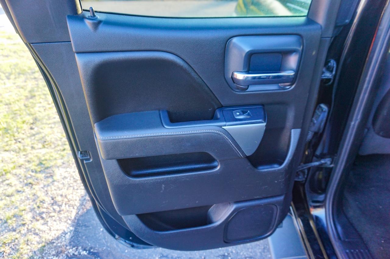 Chevrolet Silverado 1500 4WD Double Cab 143.5" LT w/1LT 2015