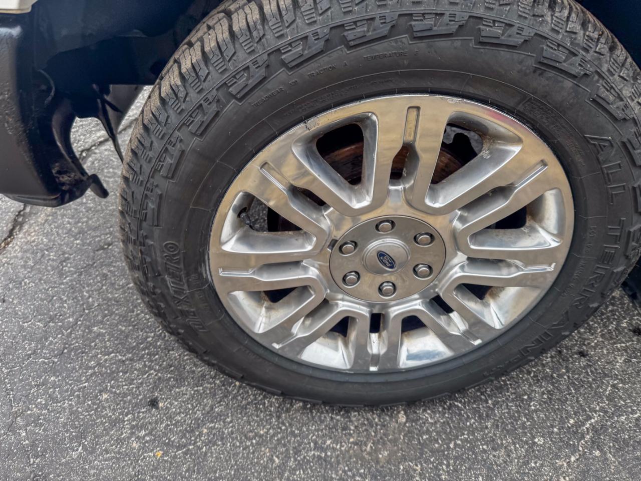 Ford F-150 4WD SuperCrew 145" Platinum 2014