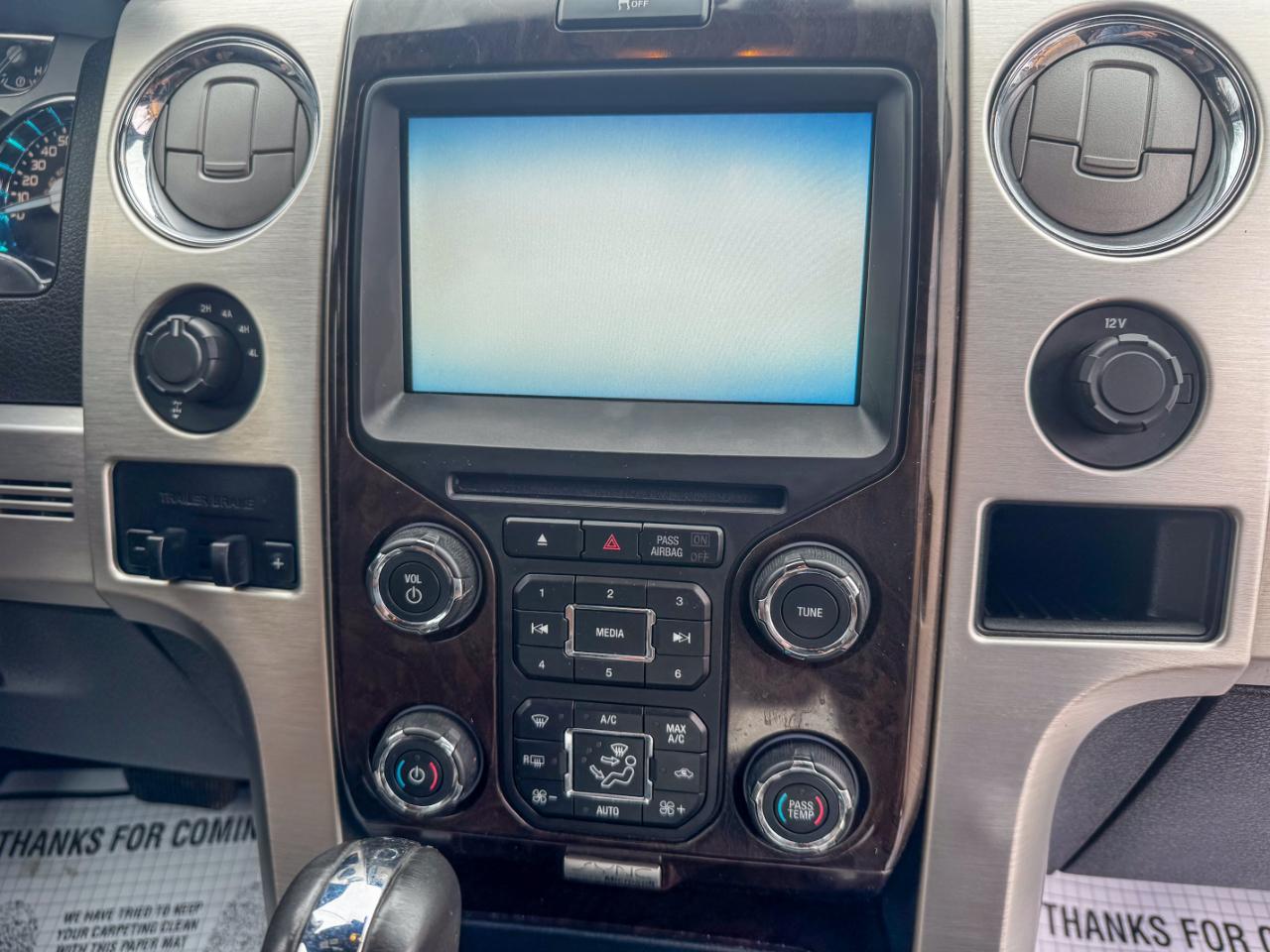 Ford F-150 4WD SuperCrew 145" Platinum 2014