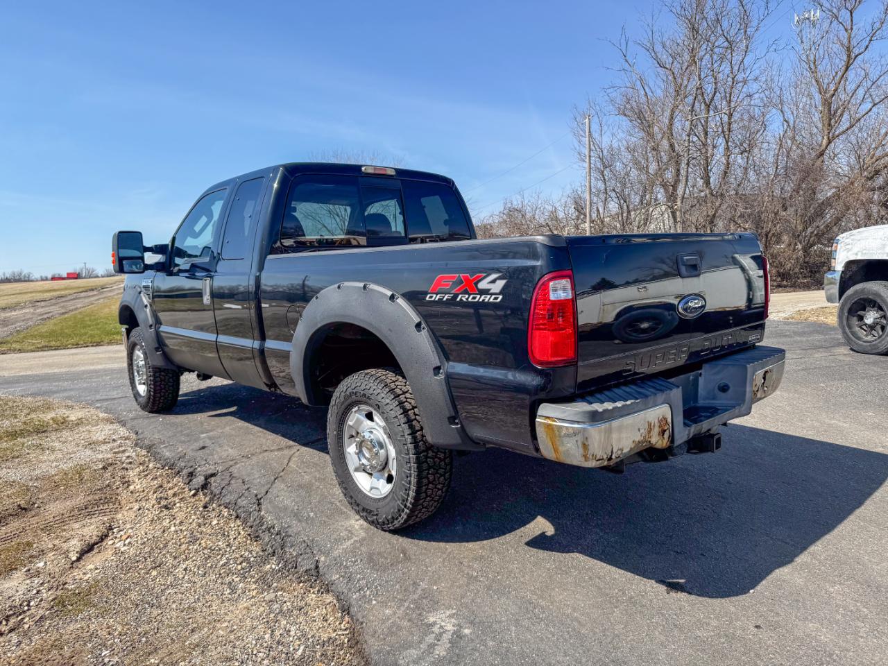 Ford Super Duty F-250 SRW 4WD SuperCab 142" Lariat 2010