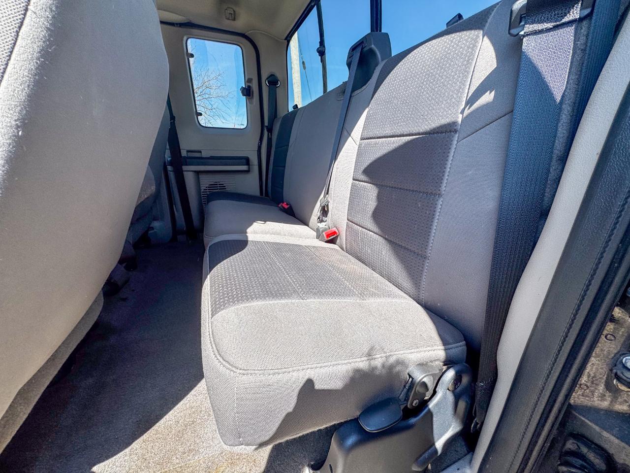 Ford Super Duty F-250 SRW 4WD SuperCab 142" Lariat 2010