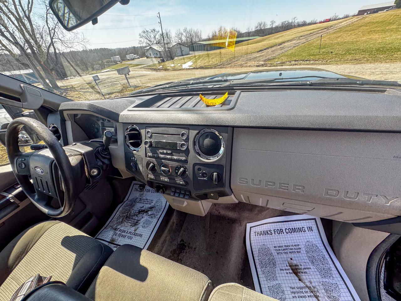 Ford Super Duty F-250 SRW 4WD SuperCab 142" Lariat 2010