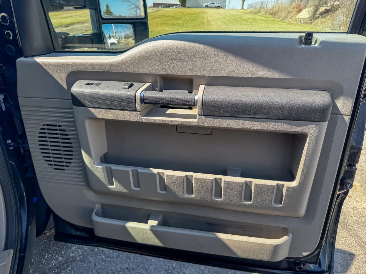 Ford Super Duty F-250 SRW 4WD SuperCab 142" Lariat 2010