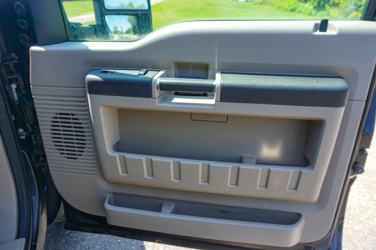 Ford Super Duty F-250 SRW 4WD SuperCab 142" Lariat 2010