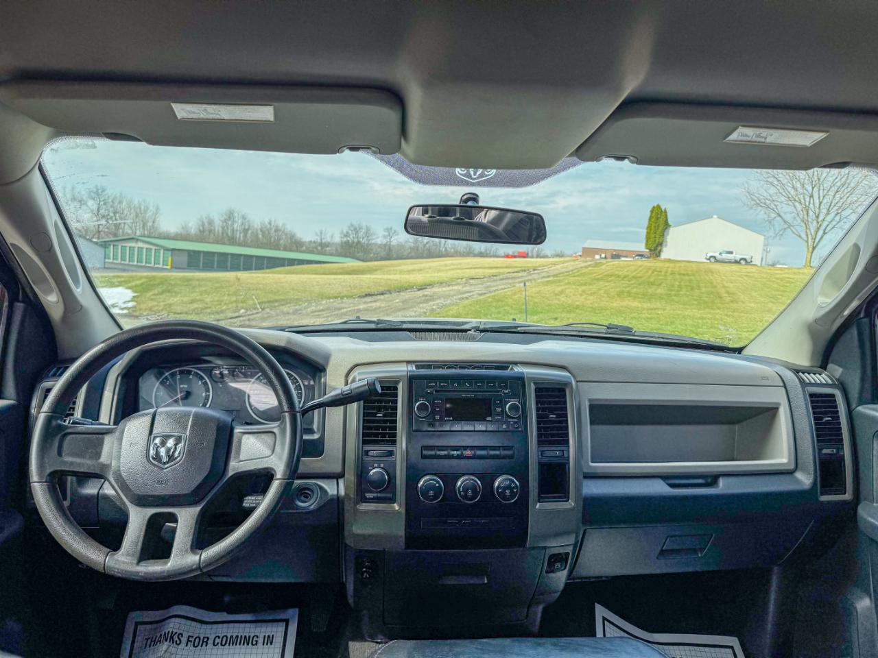 Dodge Ram 1500 4WD Quad Cab 140.5" ST 2010