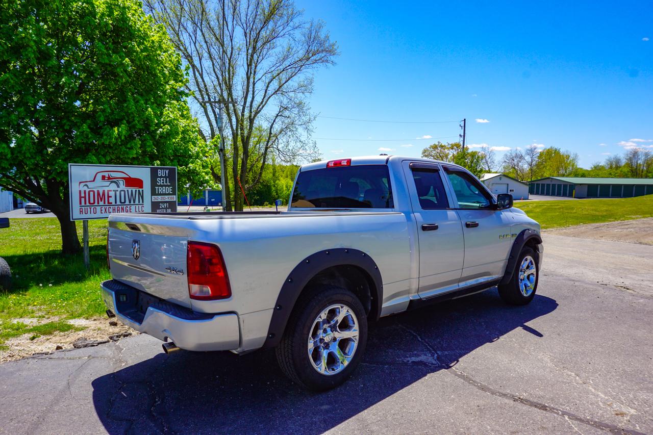 Dodge Ram 1500 4WD Quad Cab 140.5" ST 2010