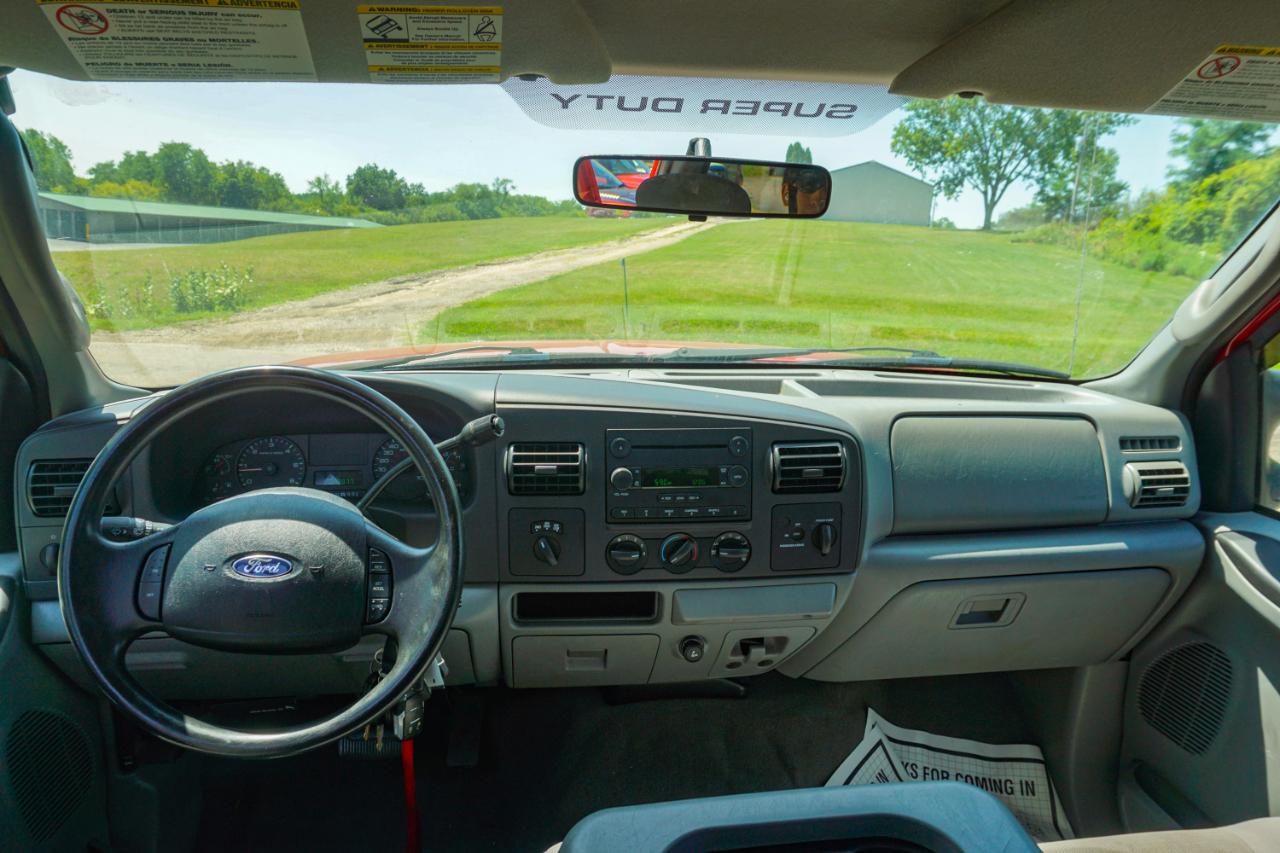Ford Super Duty F-250 Supercab 142" Lariat 4WD 2005