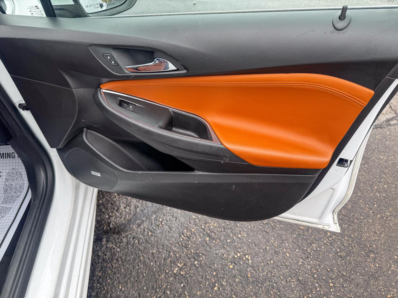 Chevrolet Cruze 4dr Sdn 1.4L Premier w/1SF 2017