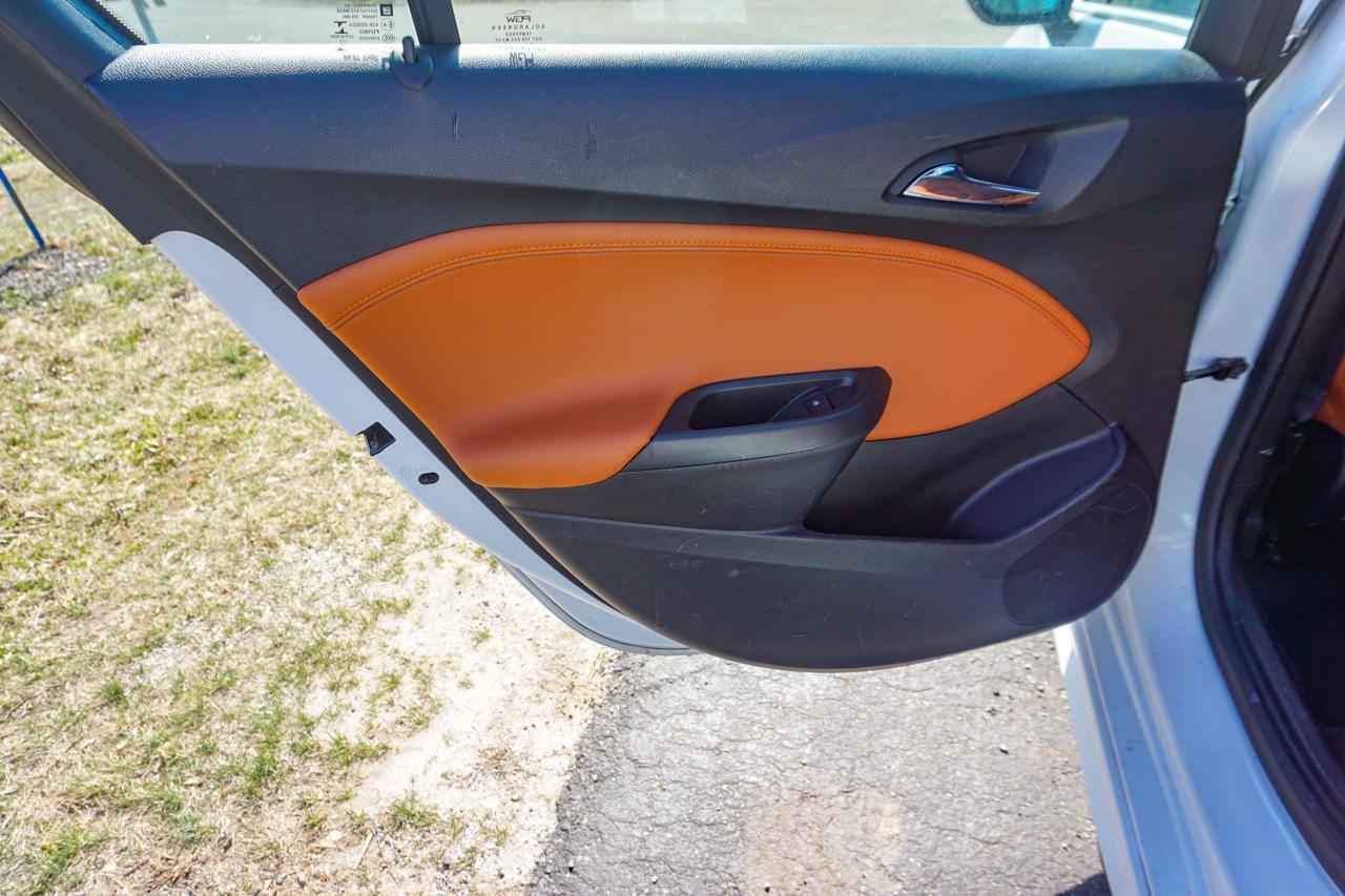 Chevrolet Cruze 4dr Sdn 1.4L Premier w/1SF 2017