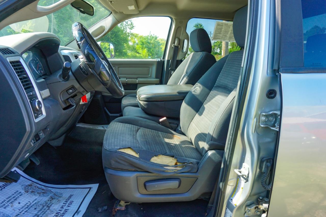 Dodge Ram 2500 4WD Crew Cab 149" SLT 2010