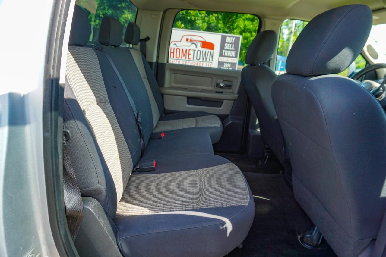 Dodge Ram 2500 4WD Crew Cab 149" SLT 2010