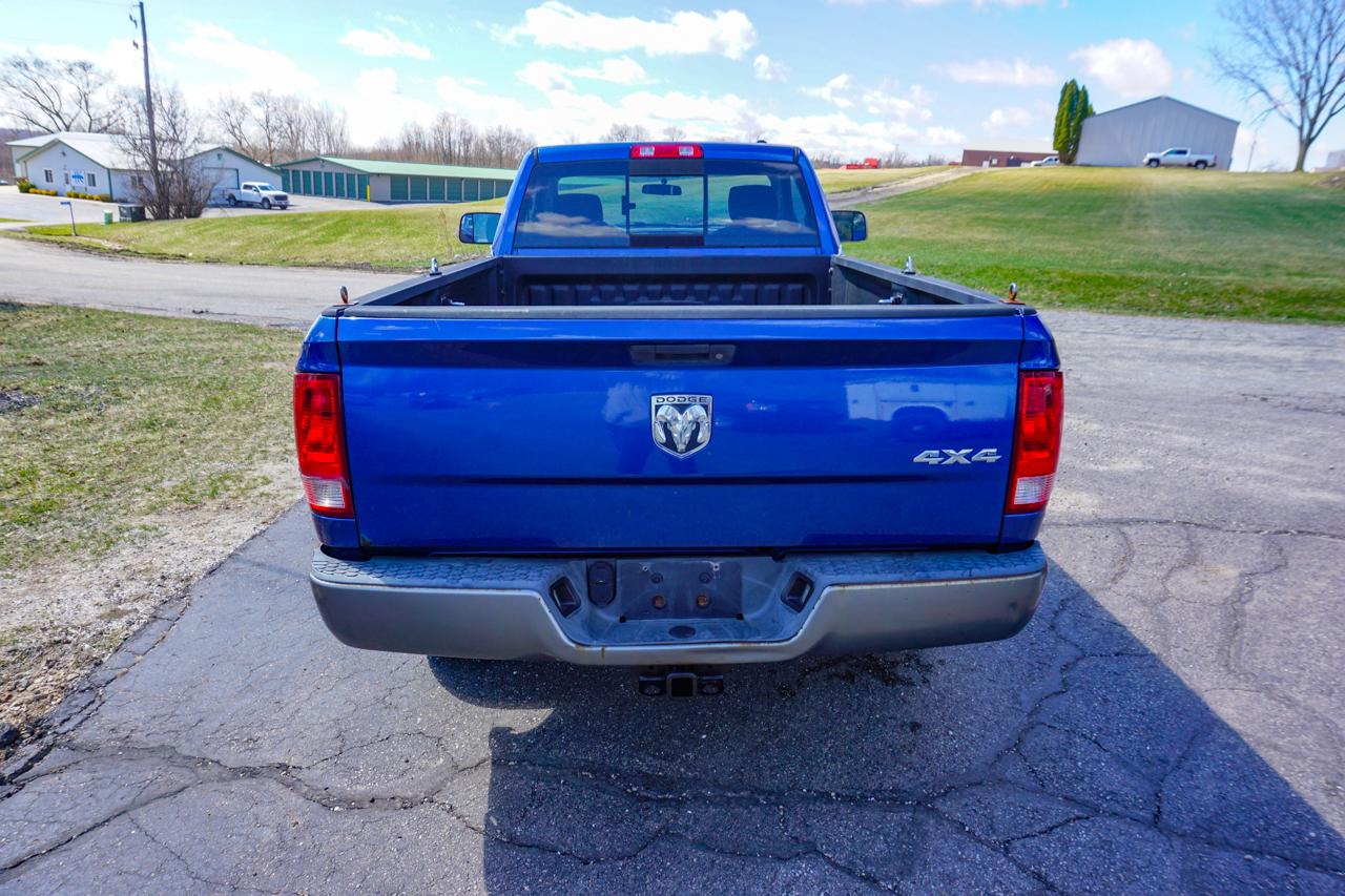 Dodge Ram 1500 4WD Reg Cab 140.5" ST 2010